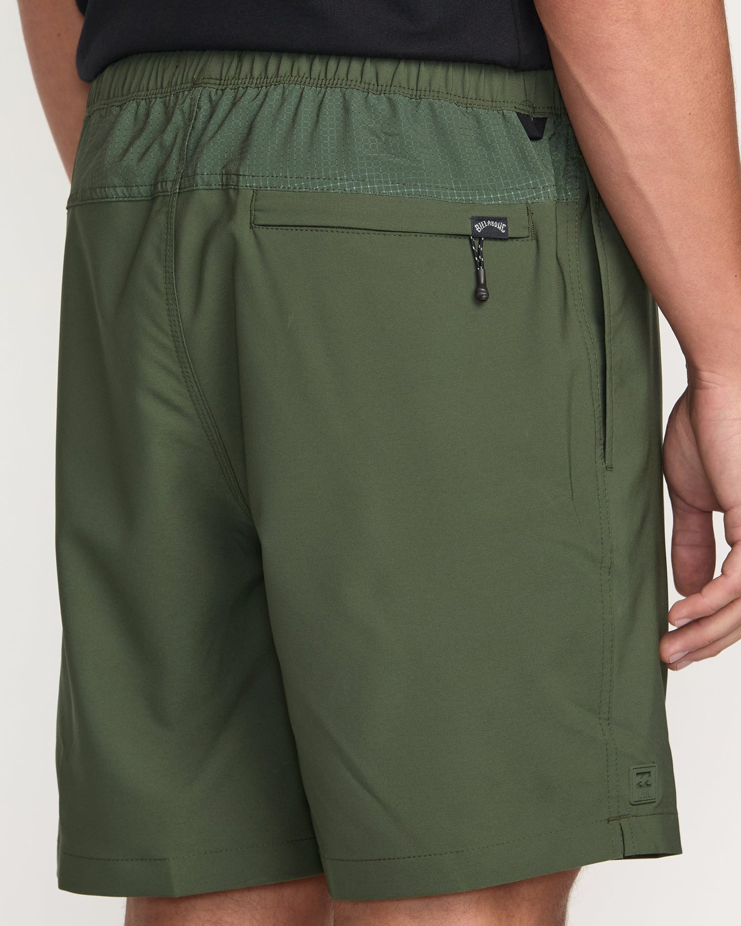 Surftrek Elastic Submersible 17" Hybrid Shorts - Dark Military