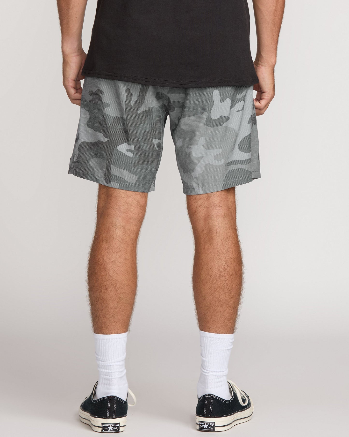 Crossfire Elastic Submersible 18" Hybrid Shorts - Black Camo
