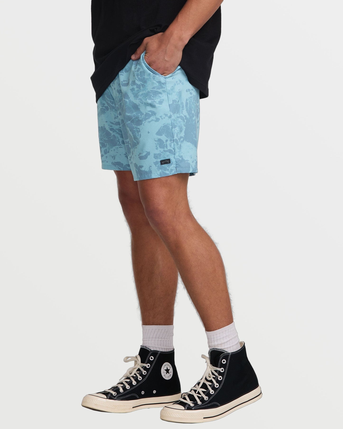 Surftrek Perforated Elastic 17" Hybrid Shorts - Glacier Blue