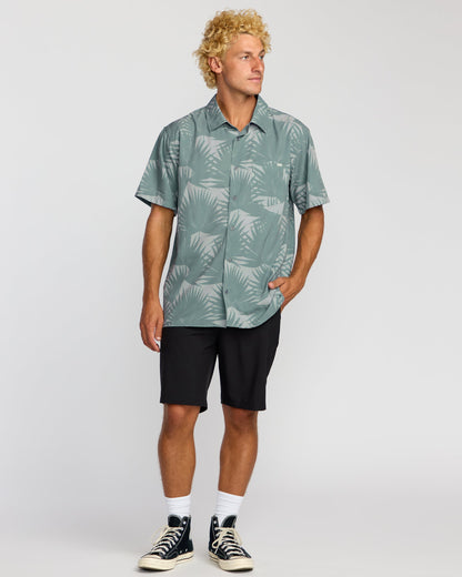 Surftrek Perf Short Sleeve Shirt - Sea Blue