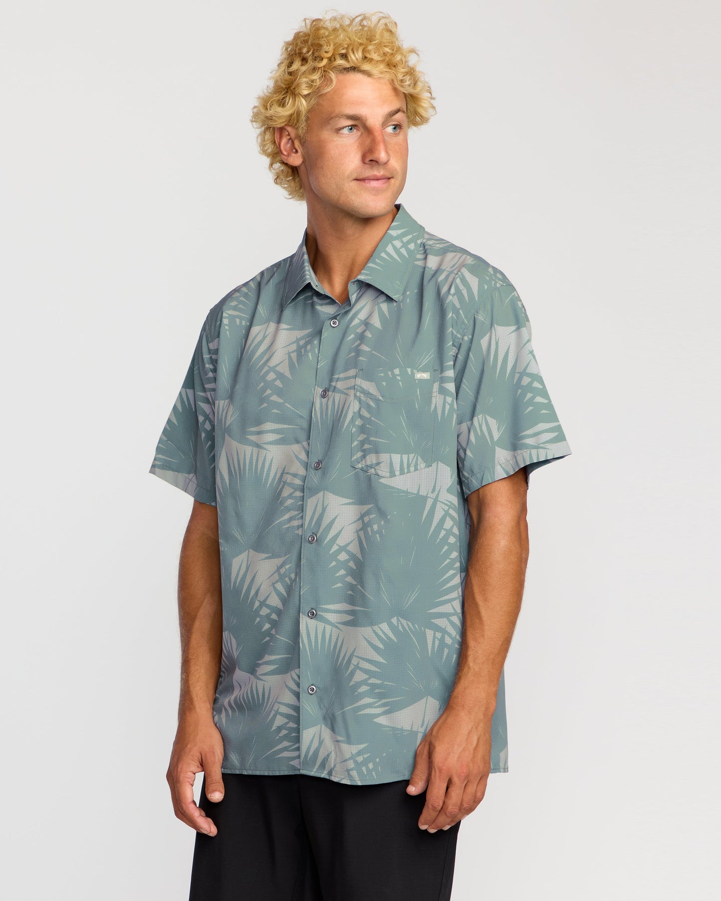 Surftrek Perf Short Sleeve Shirt - Sea Blue