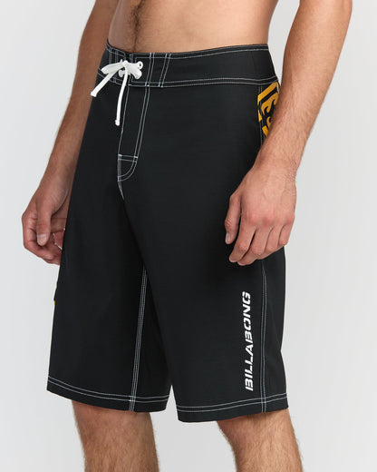 Bracket Pro 21" Boardshorts - Black