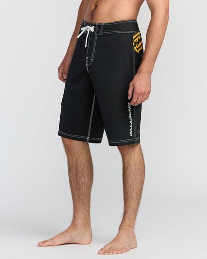Bracket Pro 21" Boardshorts - Black