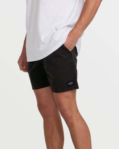 Mario Shorts 17" - Black