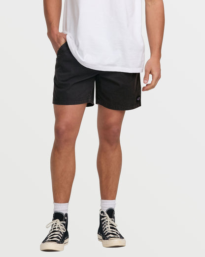 Mario Shorts 17" - Black