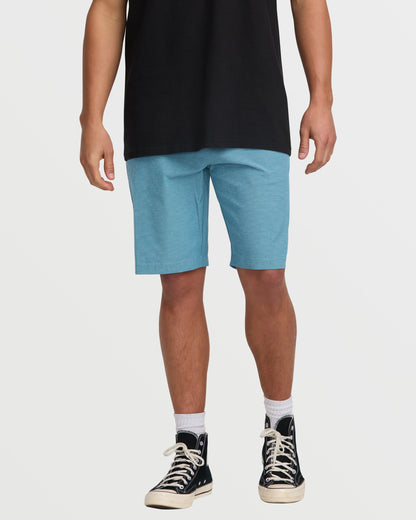 Crossfire Submersible 21" Hybrid Shorts - Glacier Blue
