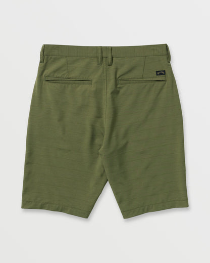 Crossfire Submersible 21" Hybrid Shorts - Olive