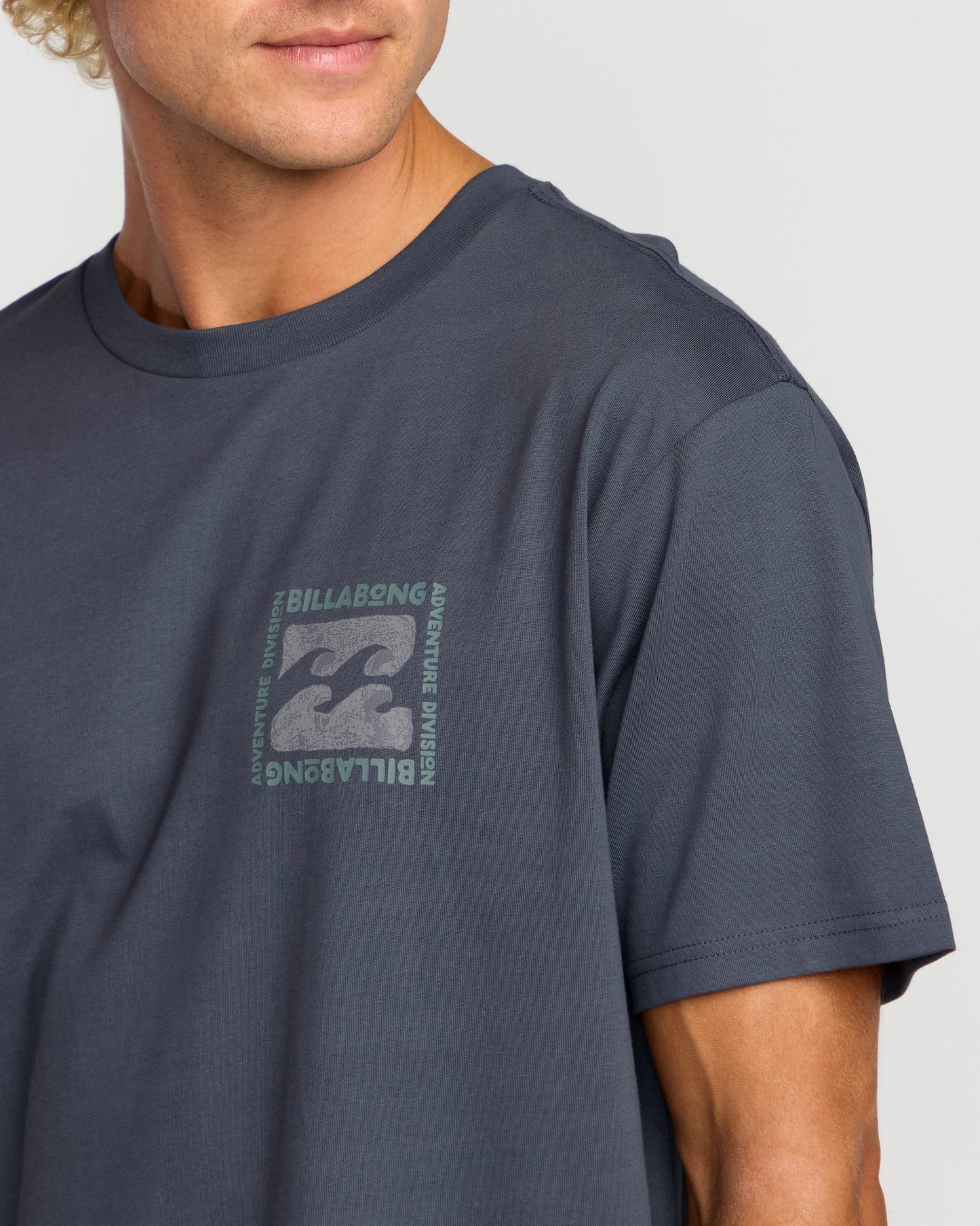 Trail A/Div Short Sleeve T-Shirt - Midnight Blue