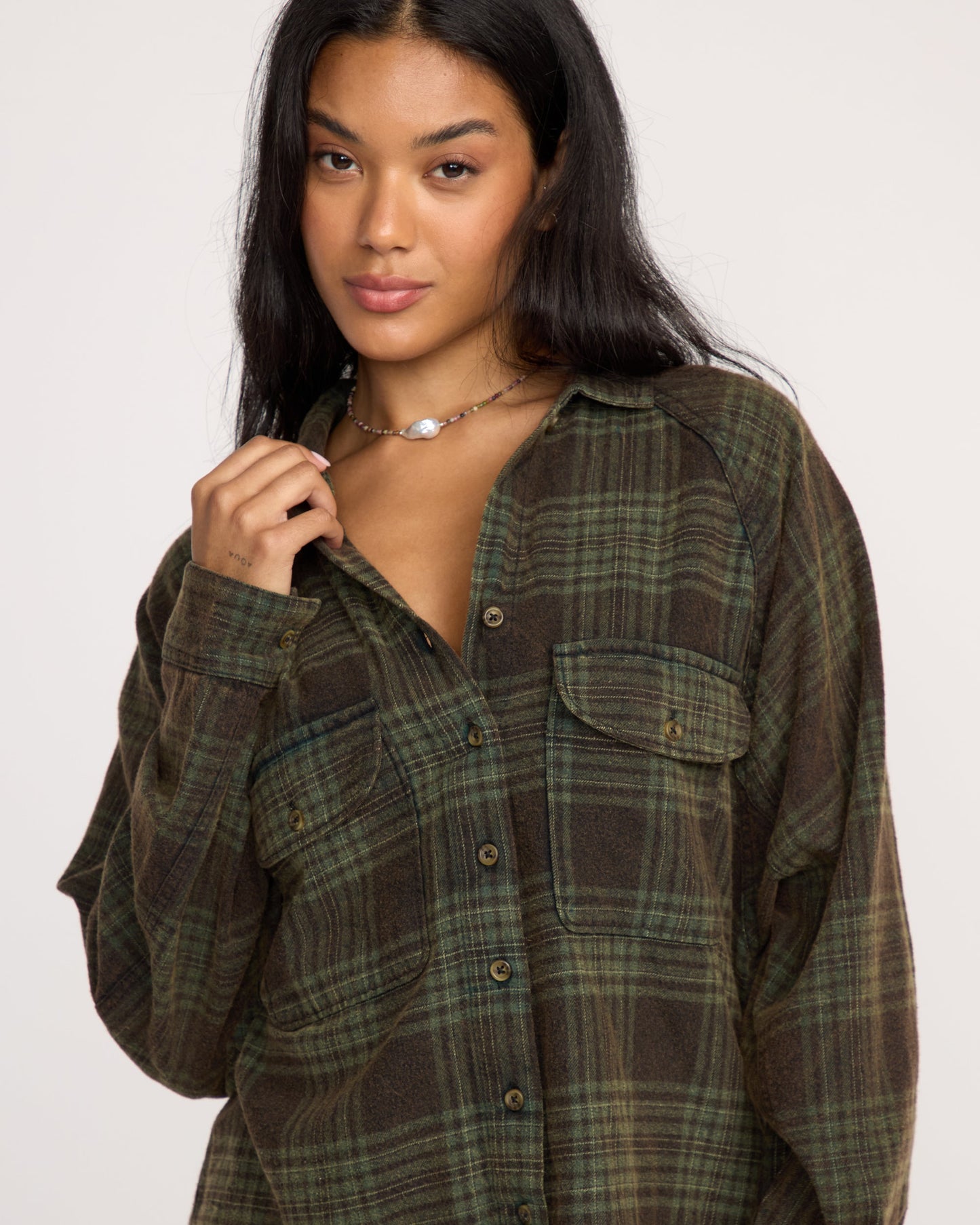 Coastal Breeze Long Sleeve Shirt - Black