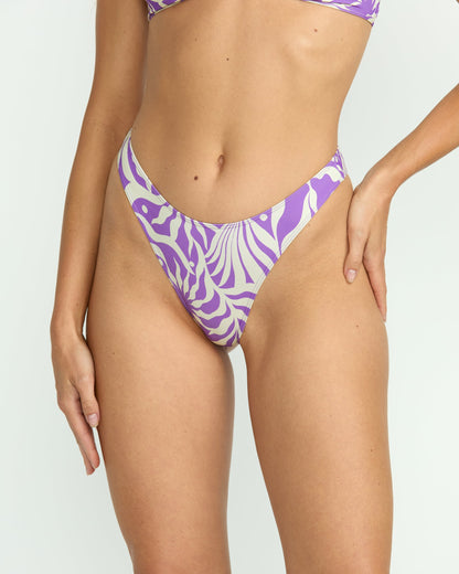Wave Song Skimpy Hike Bikini Bottom - Paradise Purple