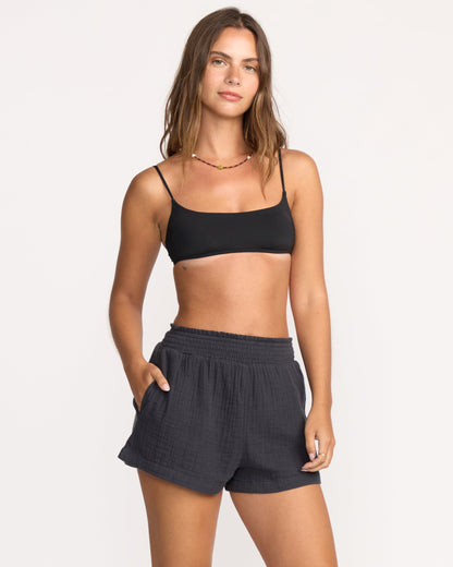 In The Waves Short - Black Sands